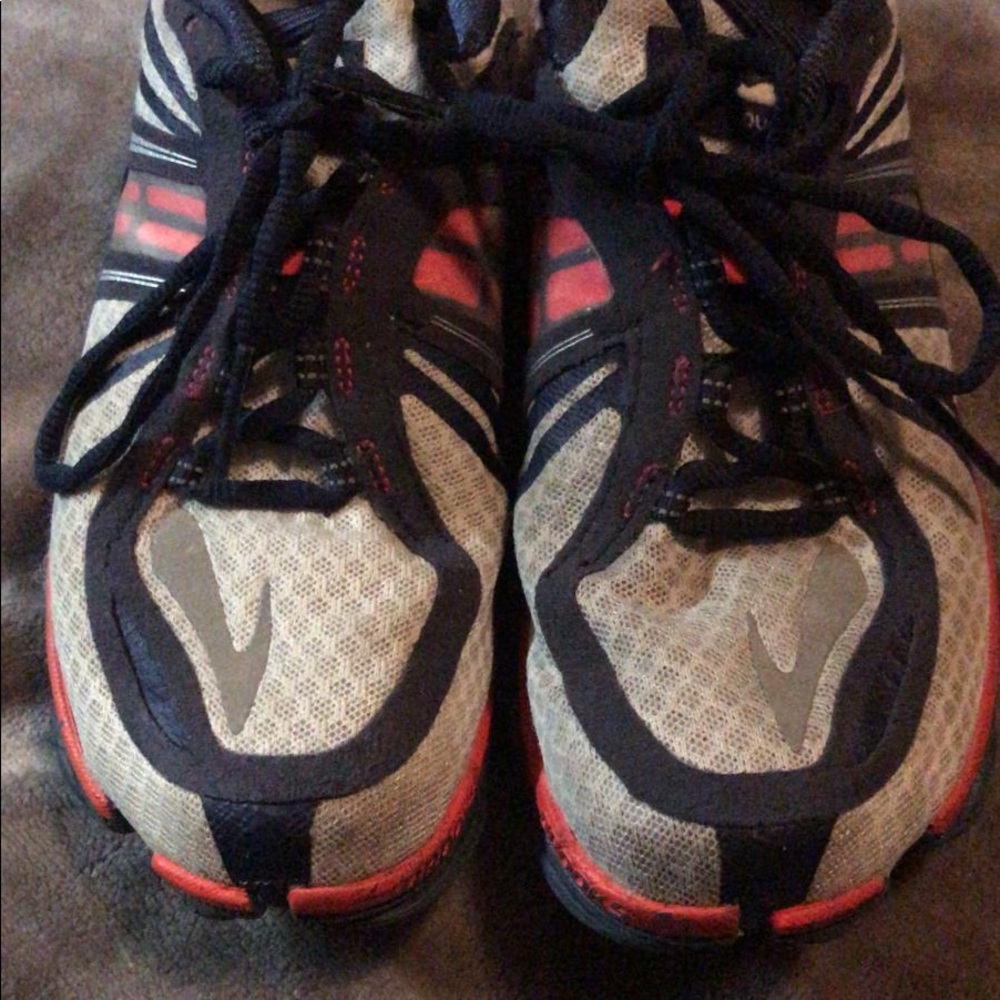 ••Brooks Pure Connect Shoes